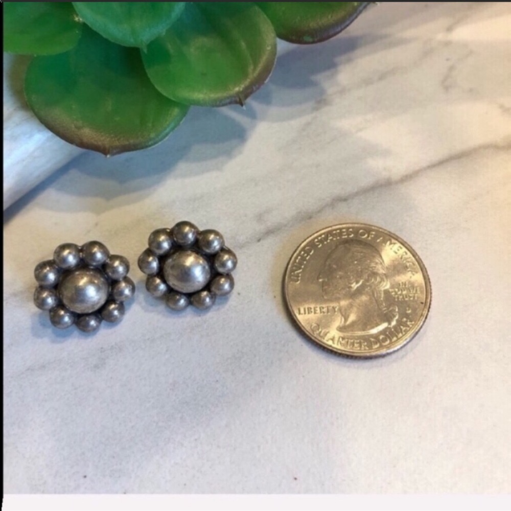 BOHO-VTG 925 Silver Floral Mexico/Mexican Post Earrings - Picture 5 of 5